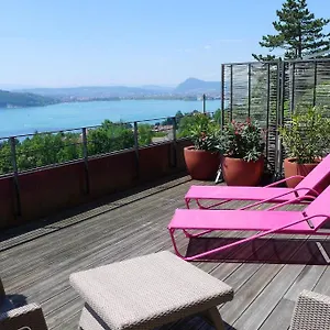Le Clos Du - Location De , Veyrier-du-Lac France